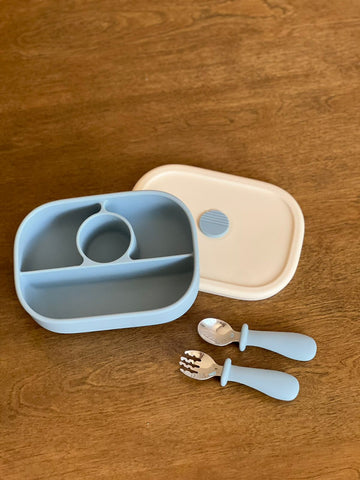 Lunch box y cubiertos de silicón color azul